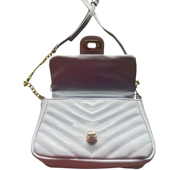 Claire's Pastel Purple Crossbody Bag with Chain Strap and Quilted Design - Picture 4 of 14